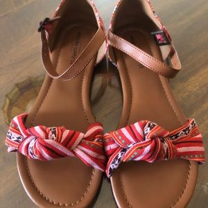 Size 7.5 Sandal
